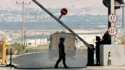 A Pair of Victims Killed in Incident Close to Jordan-West Bank Passage, Israeli Military States