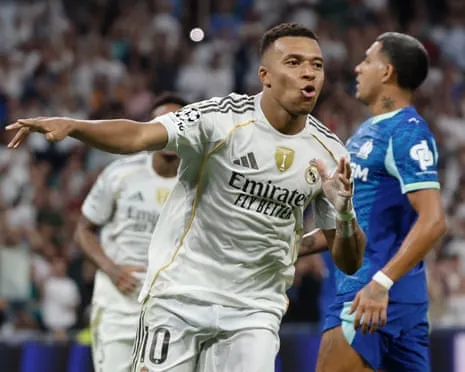 Mbappé Scores Los Blancos to Triumph Despite Injuries and Red Card Against Olympique Marseille